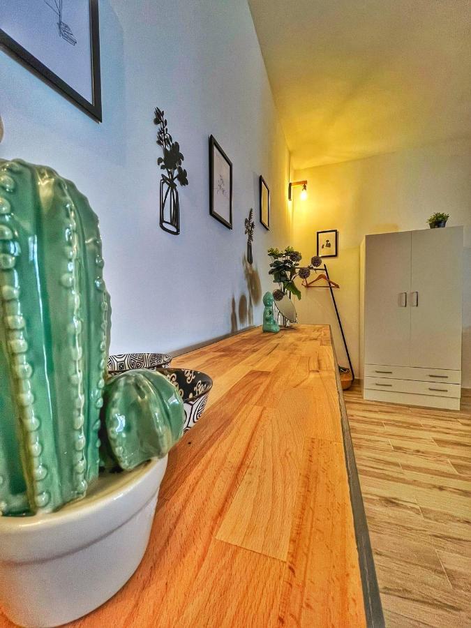 Ingrosso House Mini Loft Lecce Apartment Bagian luar foto