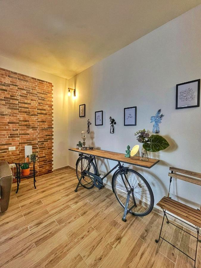 Ingrosso House Mini Loft Lecce Apartment Bagian luar foto