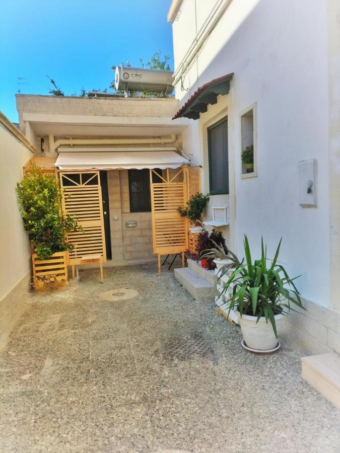 Ingrosso House Mini Loft Lecce Apartment Bagian luar foto